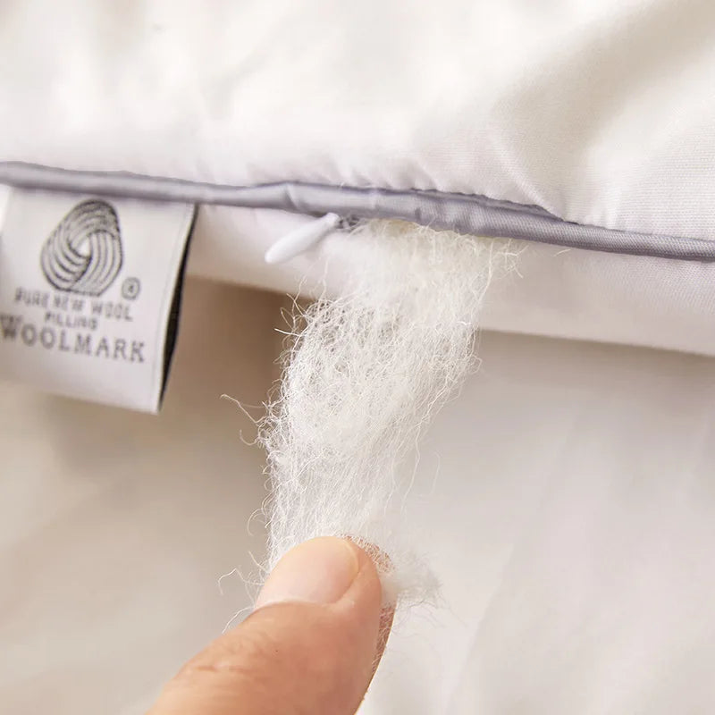 Premium New Zealand Wool Quilt – Thick Four-Season Heating Blanket | Ultra-Fine Wool & Cashmere-Blend Filling