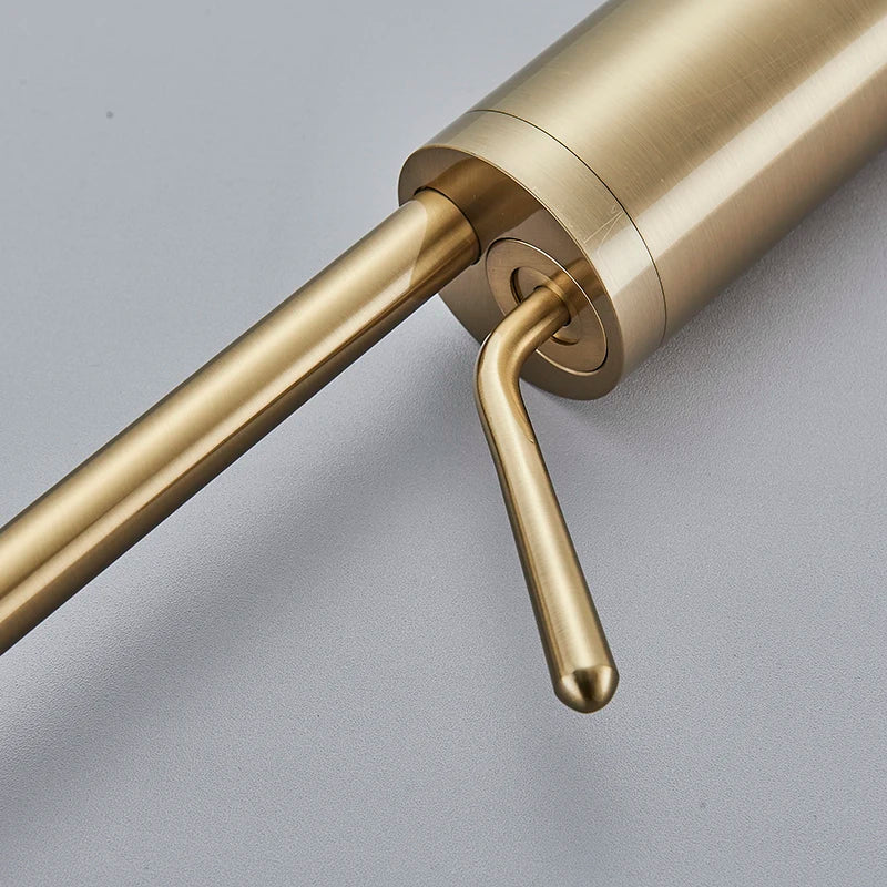 Matte Black Pull-Out Kitchen Faucet – 360° Swivel Mixer Tap with Stream Sprayer | Single Handle Hot & Cold Deck-Mounted Basin Faucet | Ceramic Valve