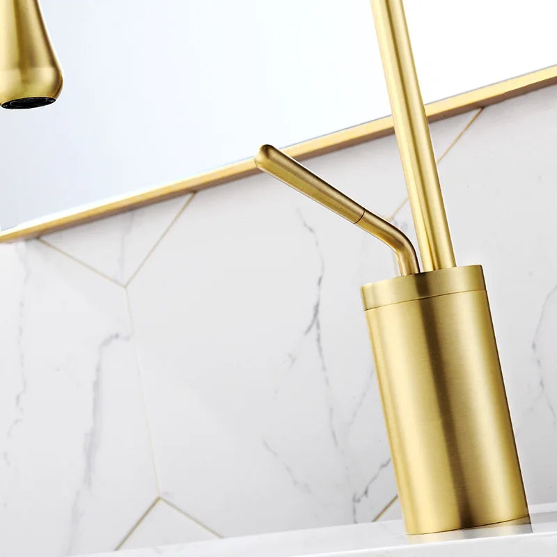 Matte Black Pull-Out Kitchen Faucet – 360° Swivel Mixer Tap with Stream Sprayer | Single Handle Hot & Cold Deck-Mounted Basin Faucet | Ceramic Valve